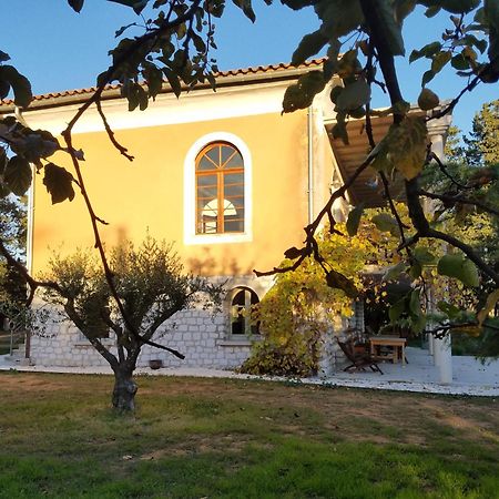 La Provencale Apartment Uzes Bagian luar foto